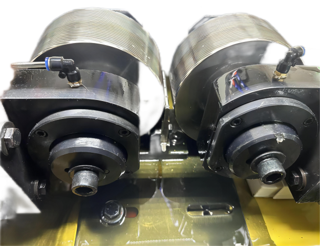 數(shù)控滾絲機